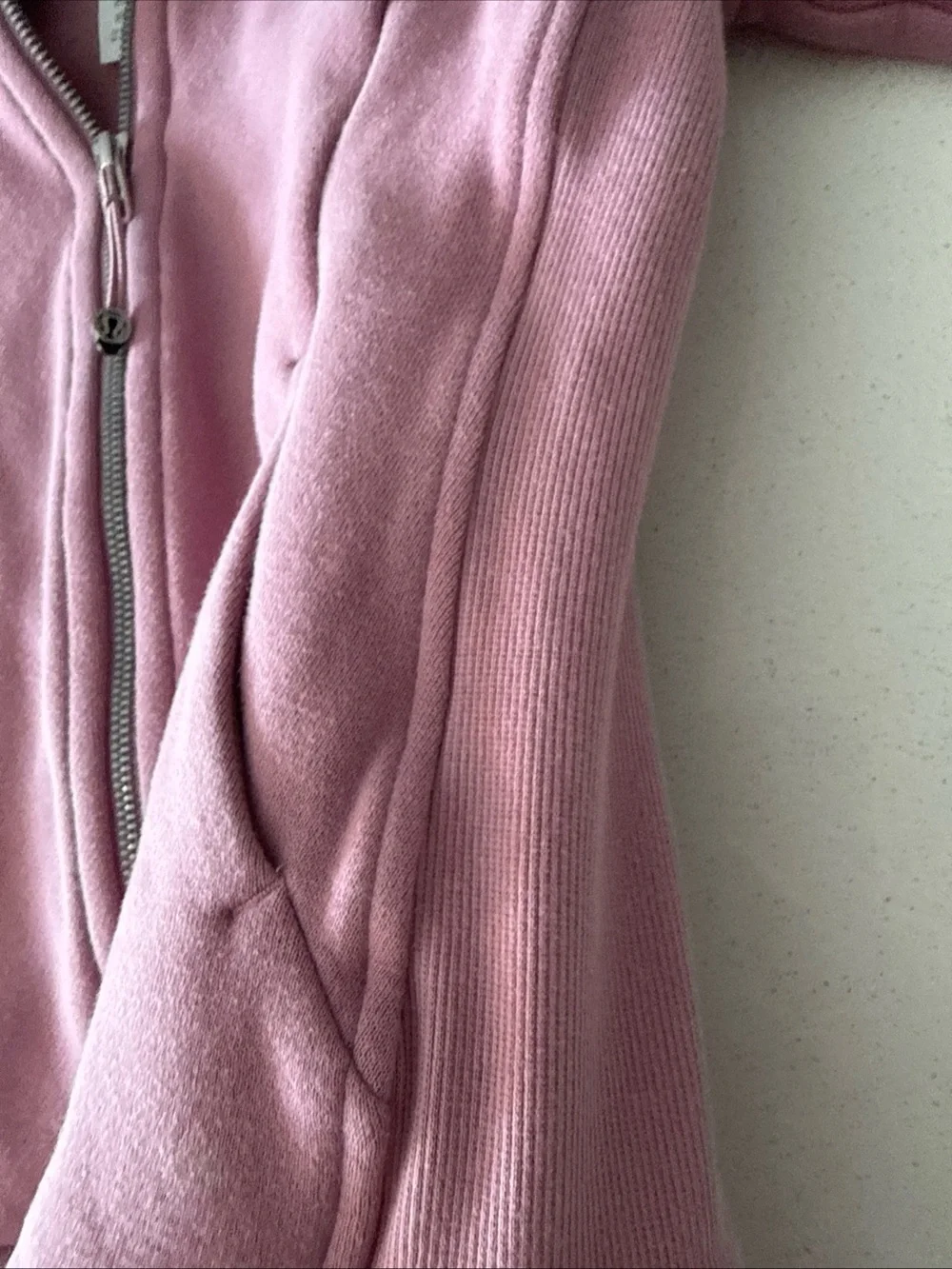 Lululemon Scuba Full Zip Hoodie Size 2 Powder Pink Cotton Jacket Pockets